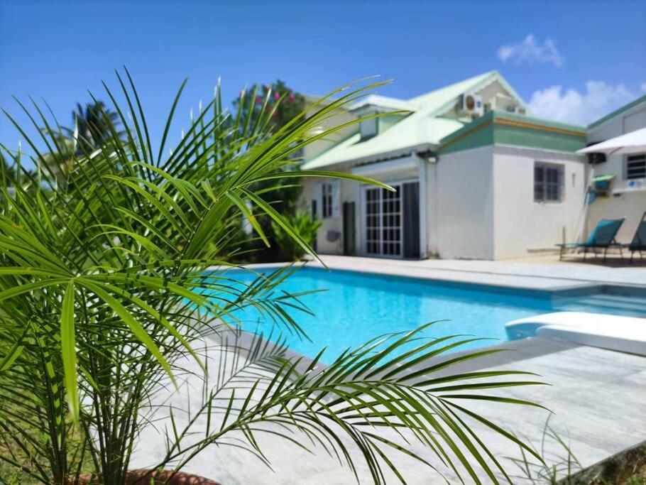 Villa Oneway, Piscine Privee, Classee 3 Etoiles Sainte-Rose Bagian luar foto